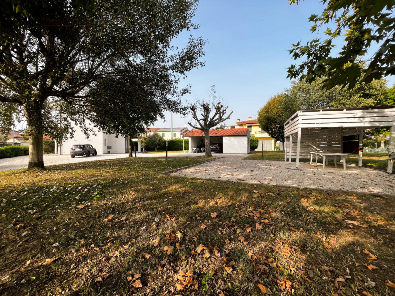 Villa quadrilocale in vendita a vigonovo - Villa quadrilocale in vendita a vigonovo