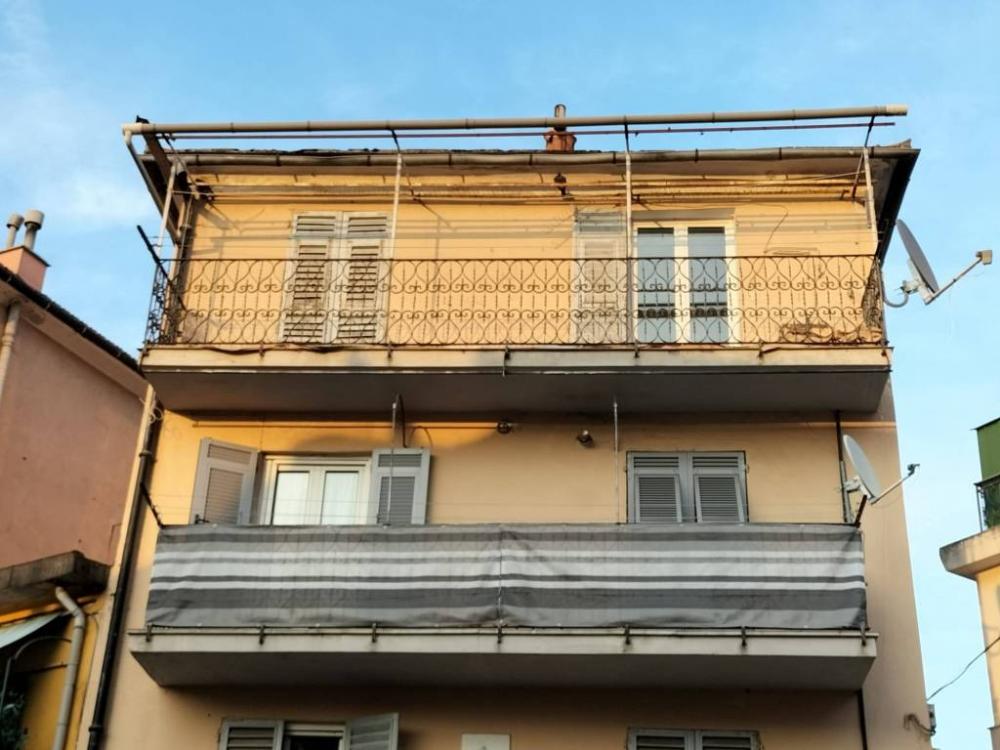 Appartamento trilocale in vendita a Genova - Appartamento trilocale in vendita a Genova