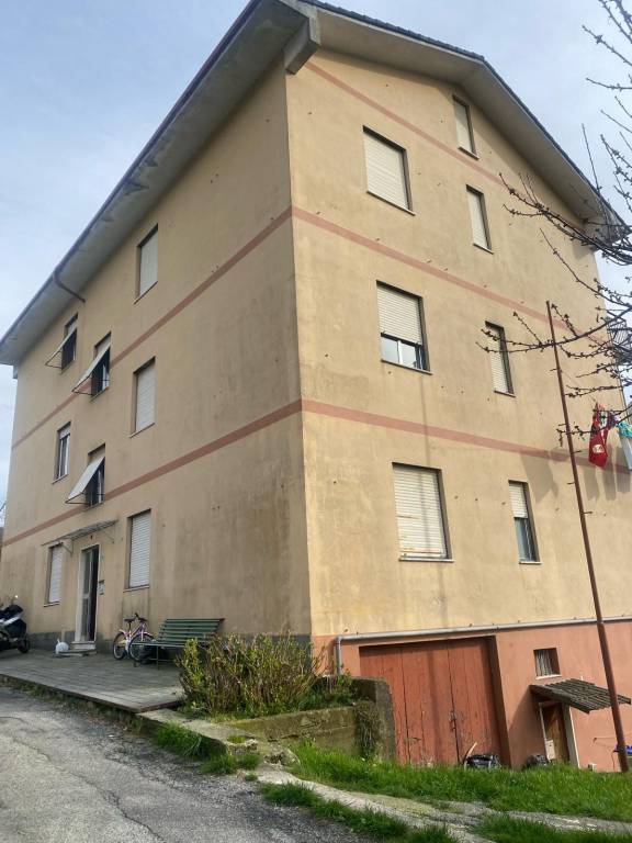 Appartamento trilocale in vendita a Torriglia - Appartamento trilocale in vendita a Torriglia