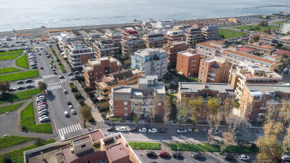 e4ea54a16e653b32b3d34171297c3751 - Attico bilocale in vendita a Roma