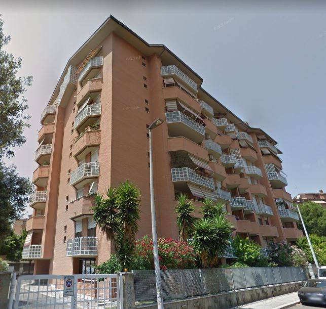 998f48425fb76b16c5bbe31ed366f866 - Appartamento quadrilocale in vendita a Pomezia