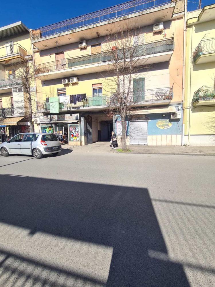 Stabile intero in vendita a afragola - Stabile intero in vendita a afragola