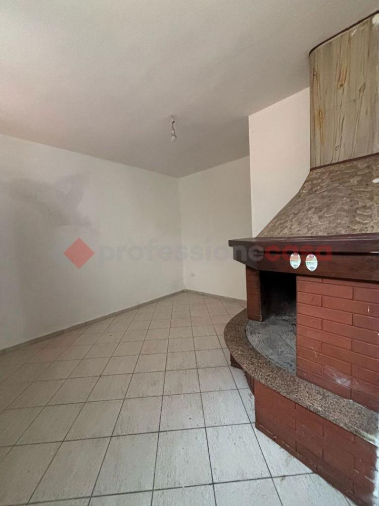Villa indipendente quadrilocale in vendita a serravalle pistoiese - Villa indipendente quadrilocale in vendita a serravalle pistoiese