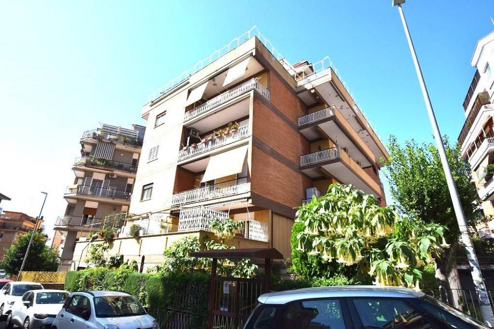 de9c64a71ac4b0ed03da5c3661fd0fde - Appartamento monolocale in vendita a Roma