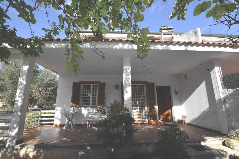 villa in vendita a Ardea