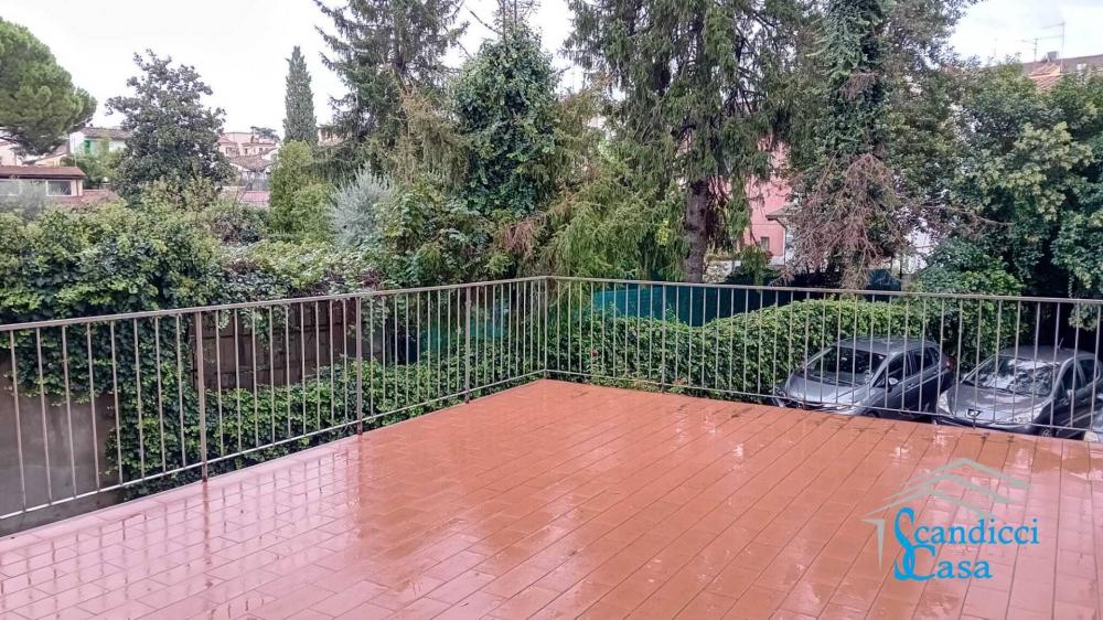 Appartamento quadrilocale in vendita a Firenze - Appartamento quadrilocale in vendita a Firenze