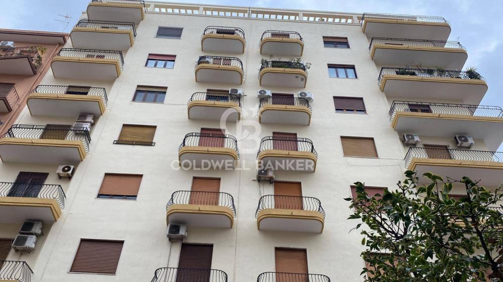 Appartamento plurilocale in vendita a Taranto - Appartamento plurilocale in vendita a Taranto