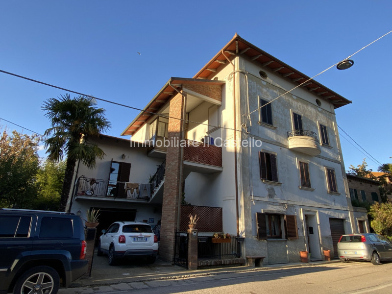 Appartamento quadrilocale in vendita a castiglione-del-lago - Appartamento quadrilocale in vendita a castiglione-del-lago