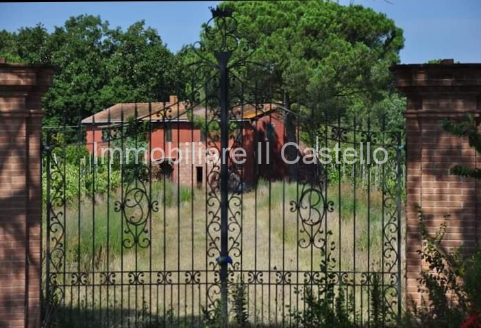 rustico / casale in vendita a Castiglione del Lago