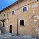 Appartamento trilocale in vendita a Barisciano