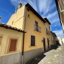 Casa quadrilocale in vendita a Barisciano