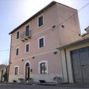 Casa plurilocale in vendita a Castelvecchio Calvisio