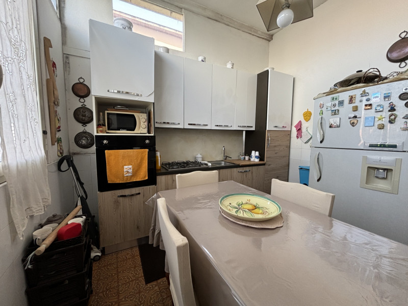 Appartamento plurilocale in vendita a torre-del-greco - Appartamento plurilocale in vendita a torre-del-greco