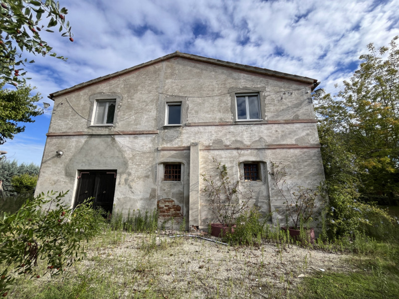 Rustico / casale plurilocale in vendita a osimo - Rustico / casale plurilocale in vendita a osimo