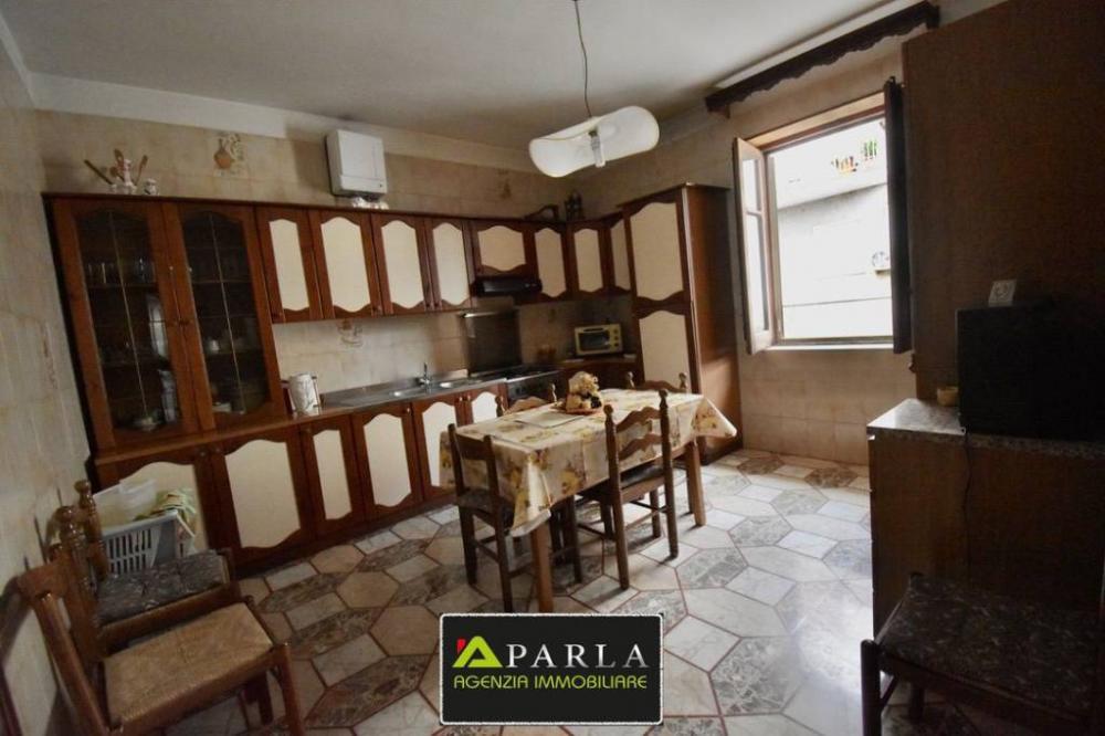 590ae4a07e37dcac3c8f1299332be407 - Appartamento quadrilocale in vendita a Canicattì