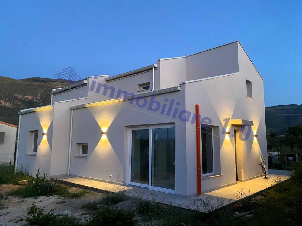 2d66b023bc8b75fe0fb2670a2fe8a2ae - Villa plurilocale in vendita a Castellammare del Golfo