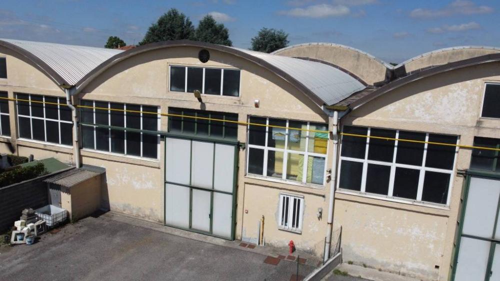 28a31d5923800eff3d308122a7c49f81 - Magazzino-laboratorio in vendita a Trezzo sull'Adda