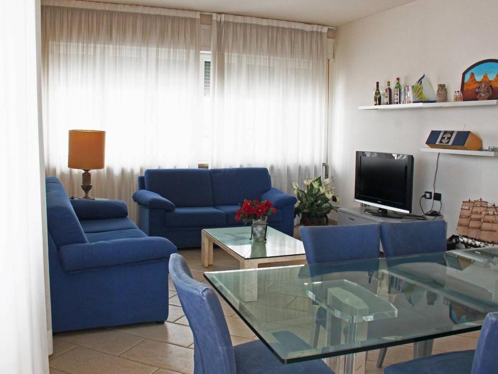 Appartamento plurilocale in affitto a Viareggio - Appartamento plurilocale in affitto a Viareggio