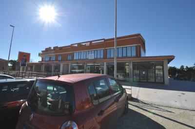 magazzino-laboratorio in vendita a Ragusa