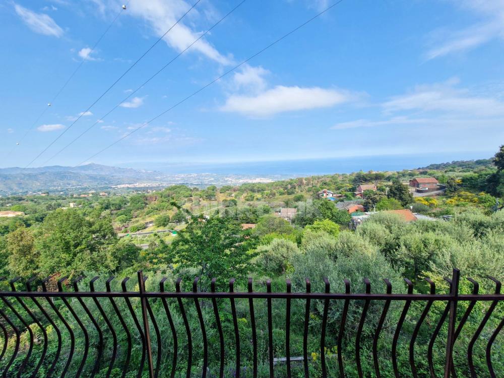 villa indipendente in vendita a Piedimonte Etneo