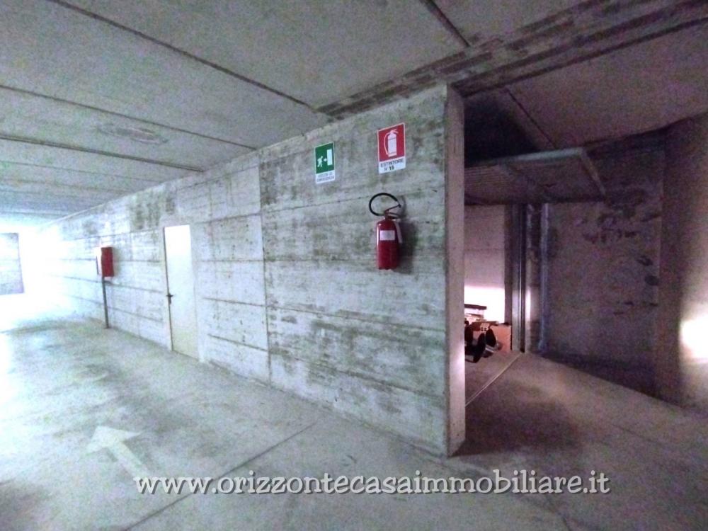 Garage bilocale in vendita a Ascoli Piceno - Garage bilocale in vendita a Ascoli Piceno