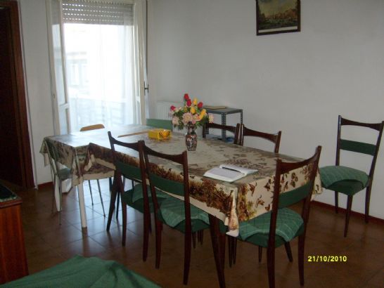 Foto - Appartamento quadrilocale in vendita a ortonovo