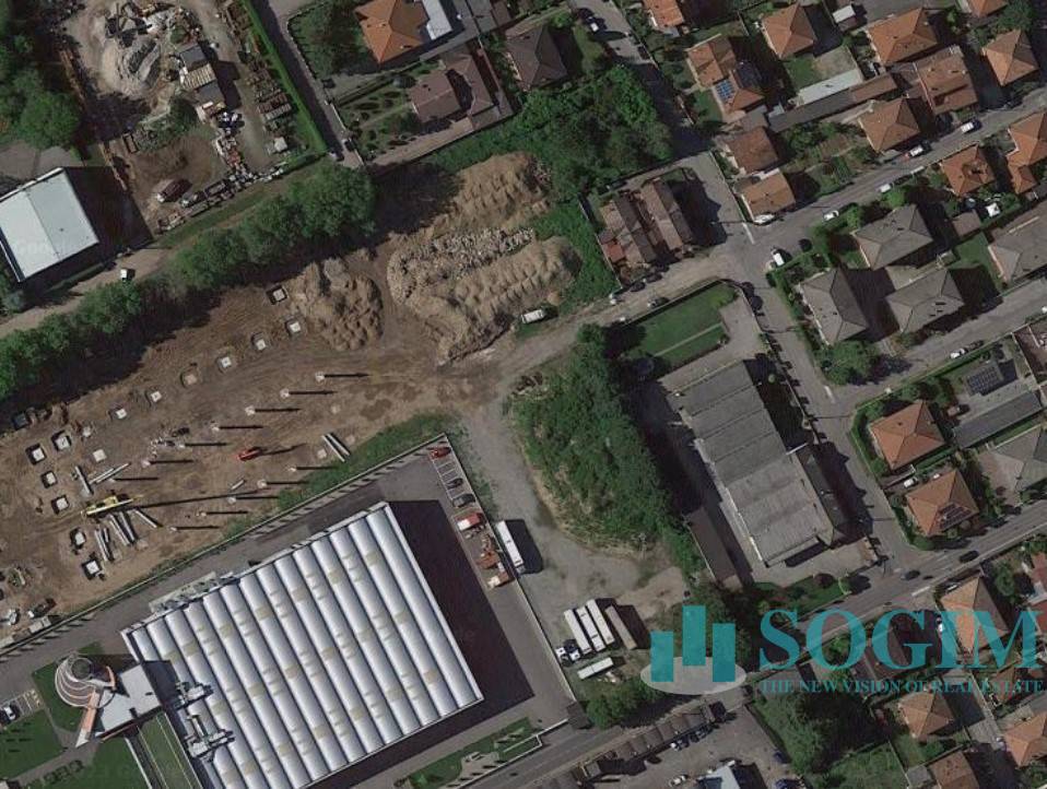 capannone industriale in vendita a Cassano Magnago
