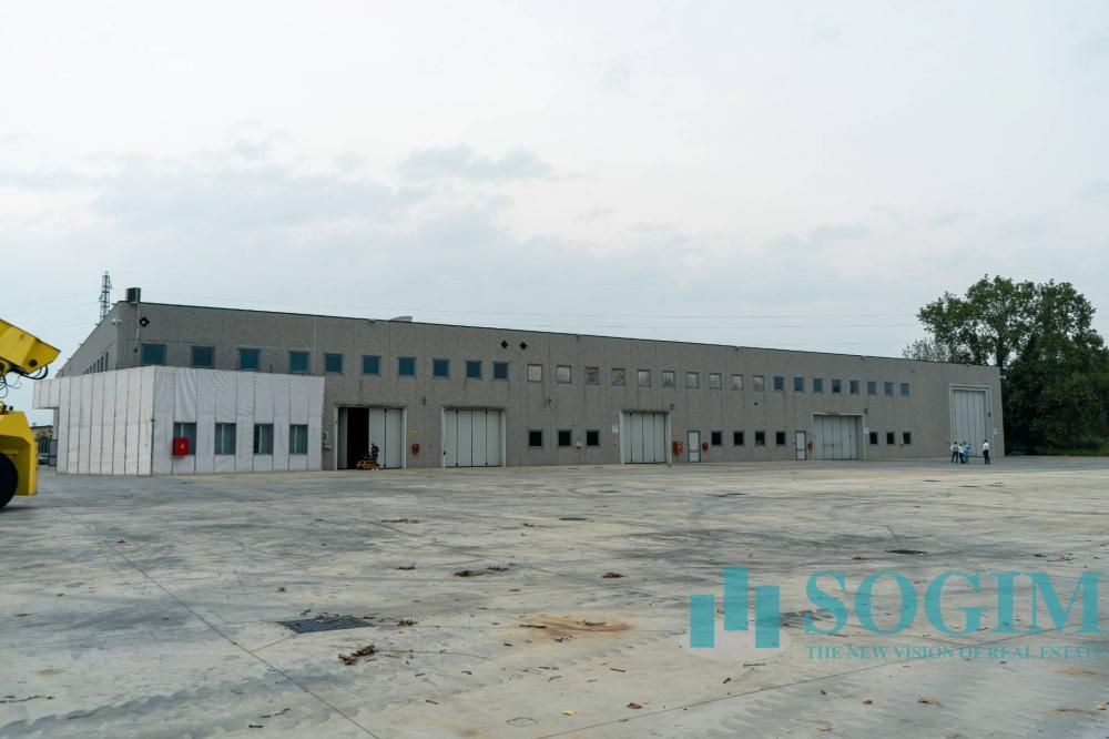 Capannone industriale in vendita a San Giuliano Milanese - Capannone industriale in vendita a San Giuliano Milanese
