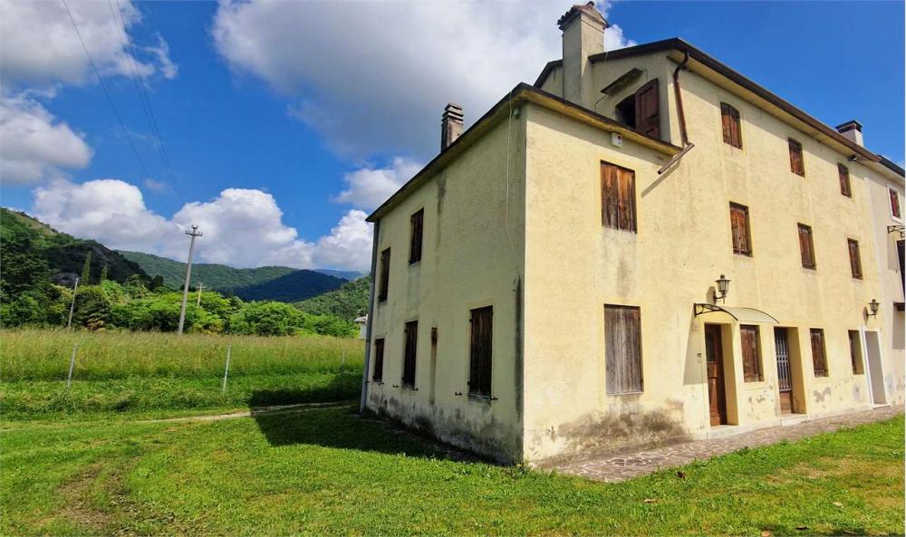 casa in vendita a Vittorio Veneto