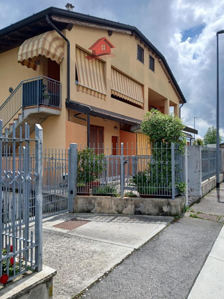 appartamento in vendita a Pognano