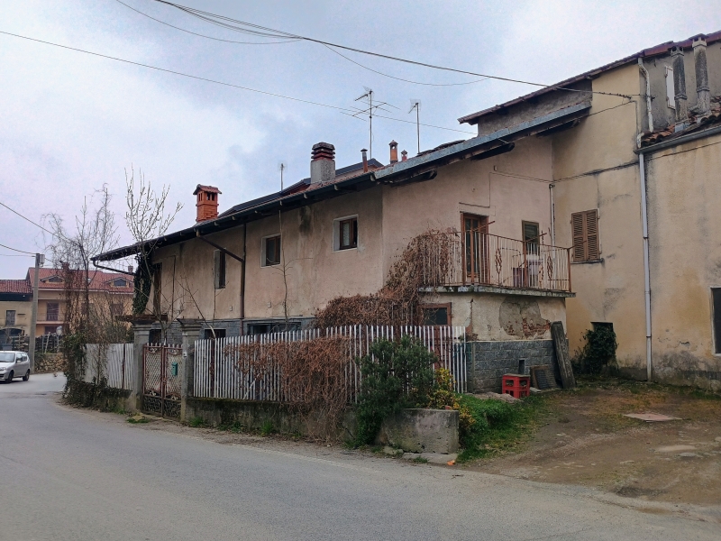 casa semindipendente in vendita a Giaveno