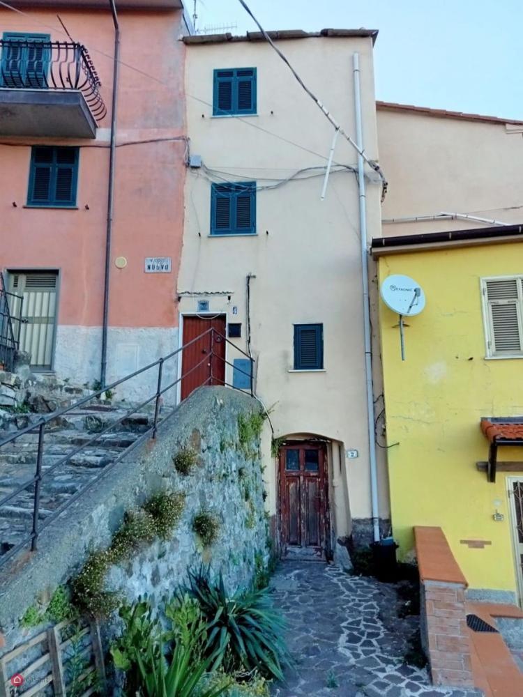 Appartamento quadrilocale in vendita a Santo Stefano di Magra - Appartamento quadrilocale in vendita a Santo Stefano di Magra