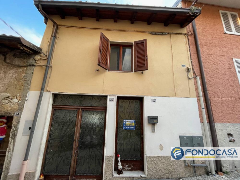 Appartamento trilocale in vendita a Adrara San Martino - Appartamento trilocale in vendita a Adrara San Martino