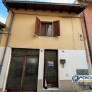 Appartamento trilocale in vendita a Adrara San Martino
