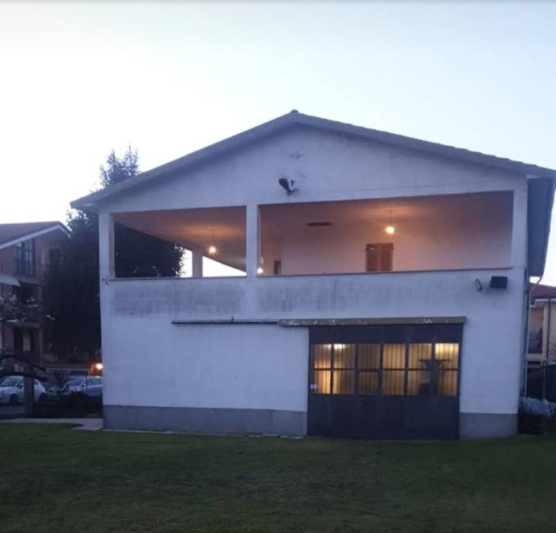 Villa trilocale in vendita a Trivolzio - Villa trilocale in vendita a Trivolzio