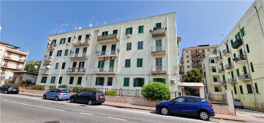 Appartamento plurilocale in vendita a Messina - Appartamento plurilocale in vendita a Messina
