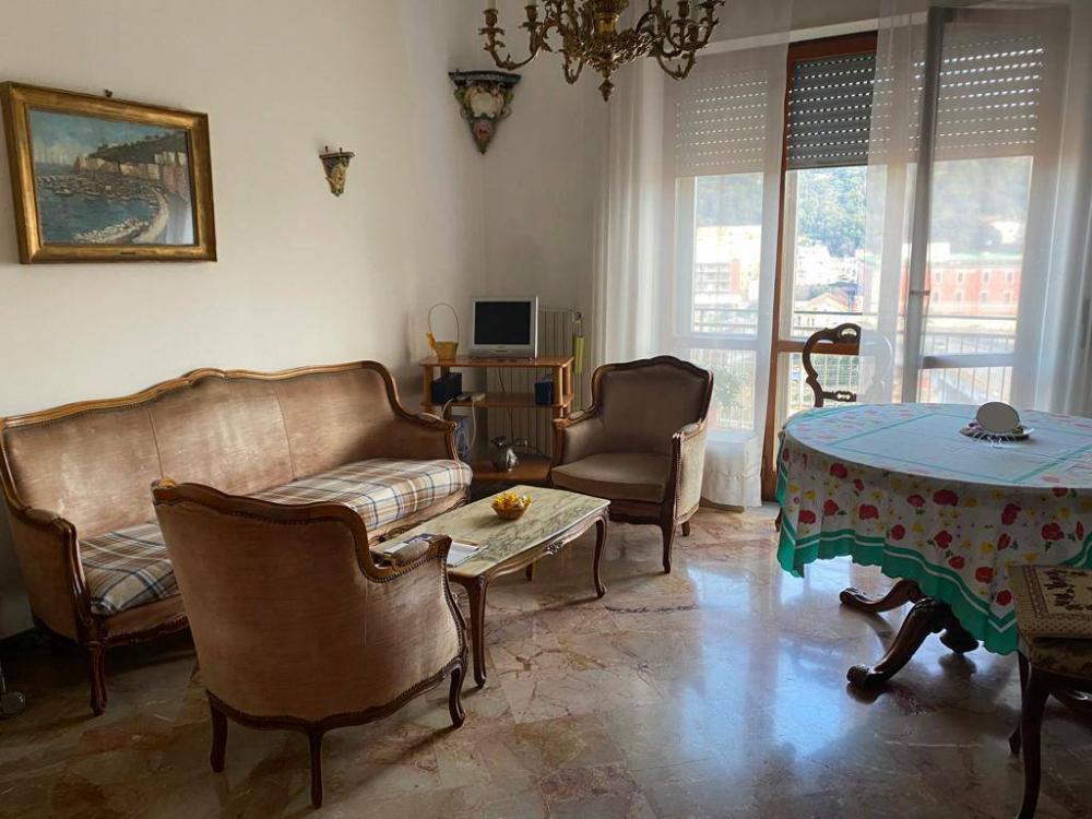 Appartamento plurilocale in vendita a Nocera Inferiore - Appartamento plurilocale in vendita a Nocera Inferiore