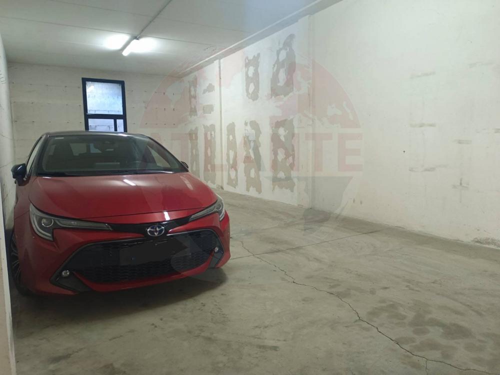 garage in vendita a Cremignane