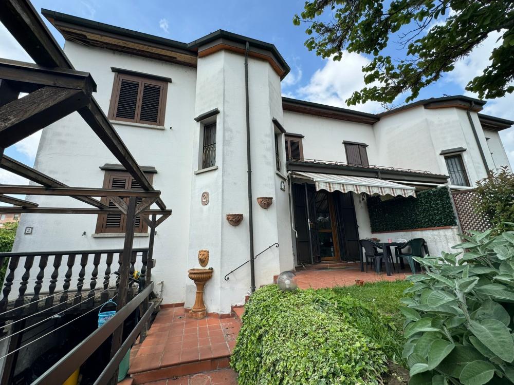 villa indipendente in vendita a Sala Bolognese