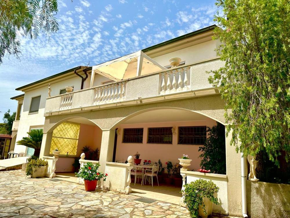 villa in vendita a Campiglia Marittima