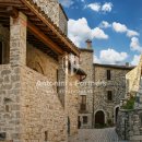 Villa indipendente plurilocale in vendita a todi