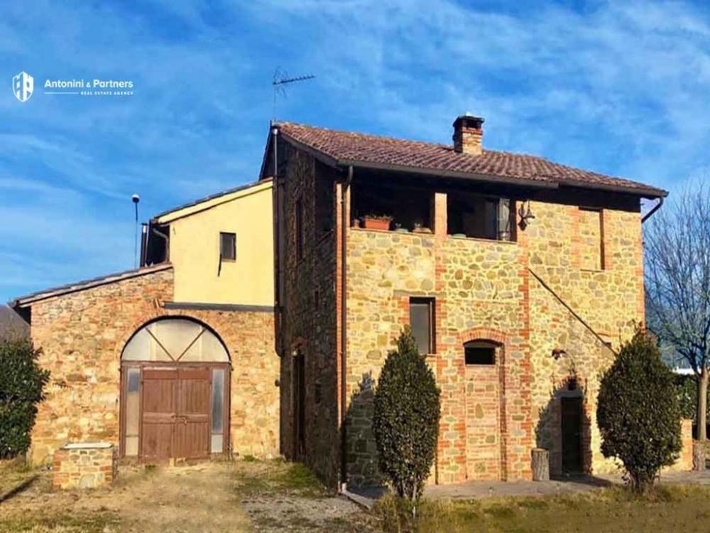villa indipendente in vendita a Piegaro