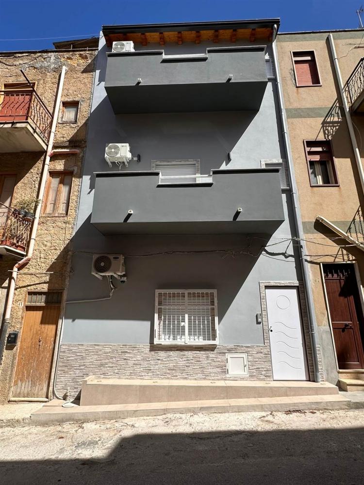 casa in vendita a Ribera