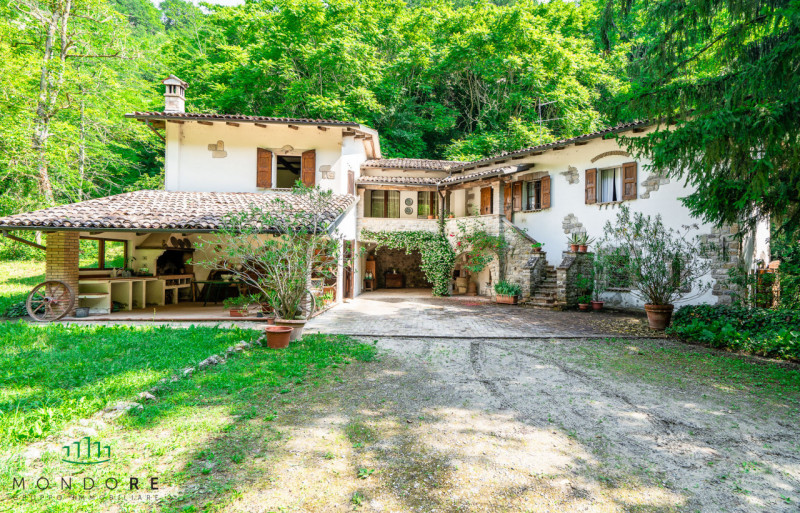 villa in vendita a Marzabotto