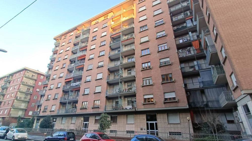 6754ec8d3d4ffeab435d6e9f923f521a - Appartamento trilocale in vendita a Torino