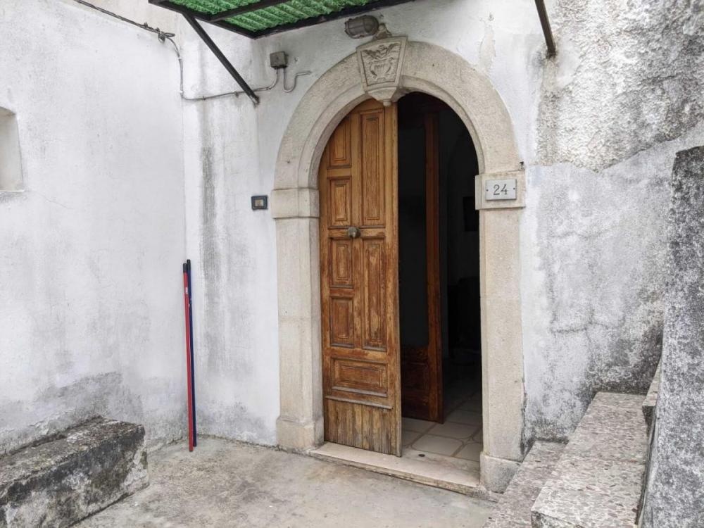 Casa plurilocale in vendita a Vico del Gargano - Casa plurilocale in vendita a Vico del Gargano