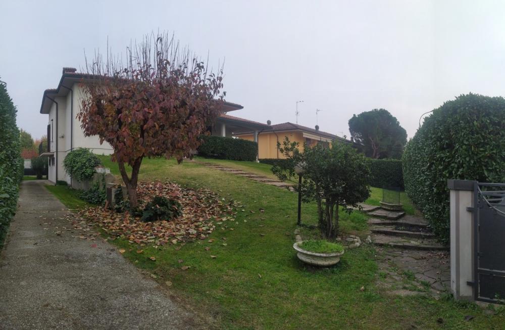 villa indipendente in vendita a Sabbioneta