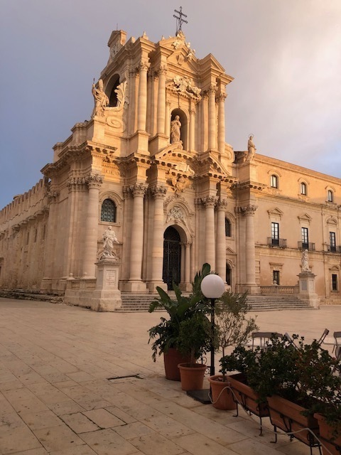 Appartamento plurilocale in vendita a siracusa - Appartamento plurilocale in vendita a siracusa