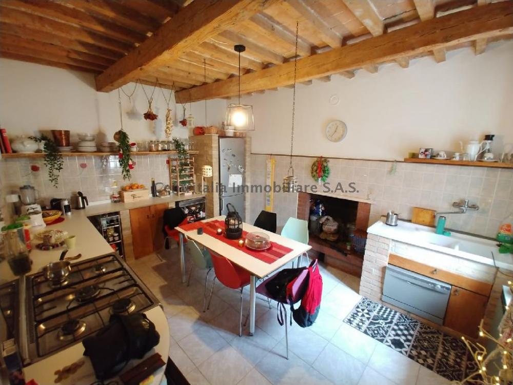 casa in vendita a Urbino