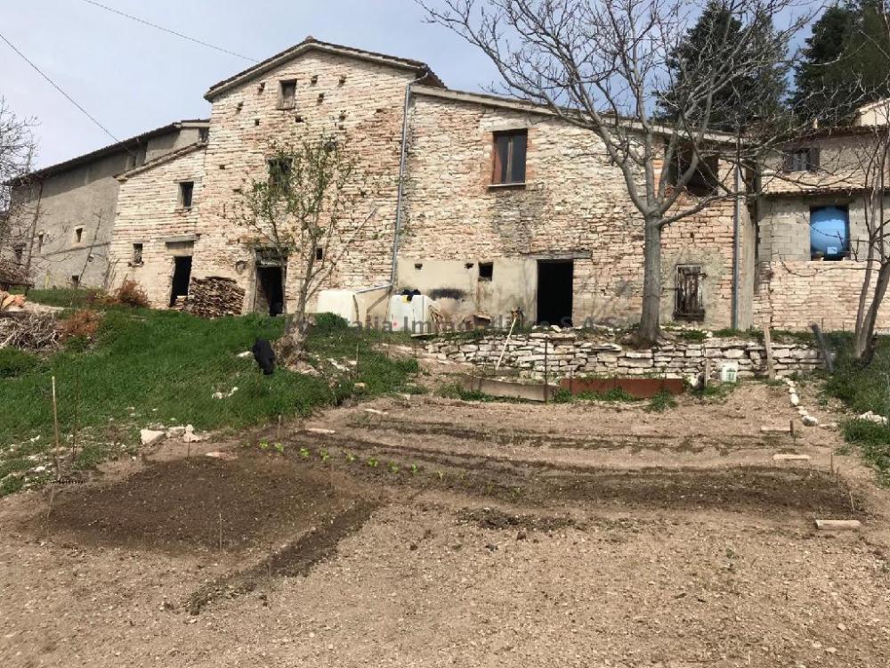 casa in vendita a Urbino